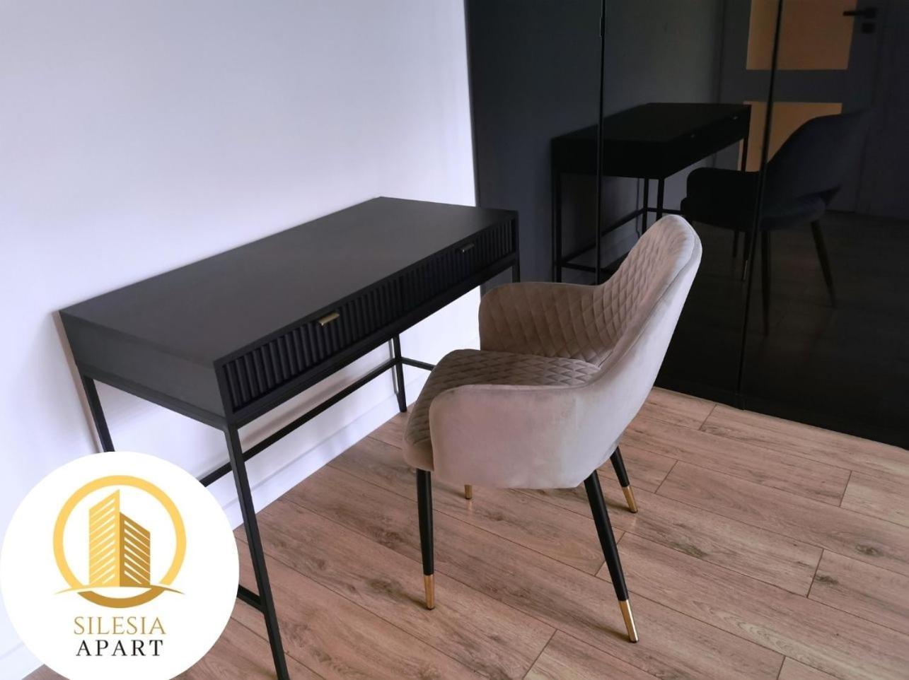 טיצ'י Apartament Ceglany מראה חיצוני תמונה
